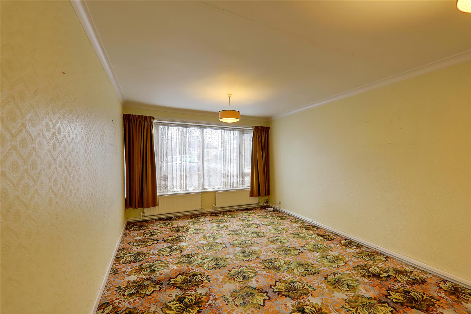 Flat Garden Bruce Avenue, Worthing Sold Subject to Contract
